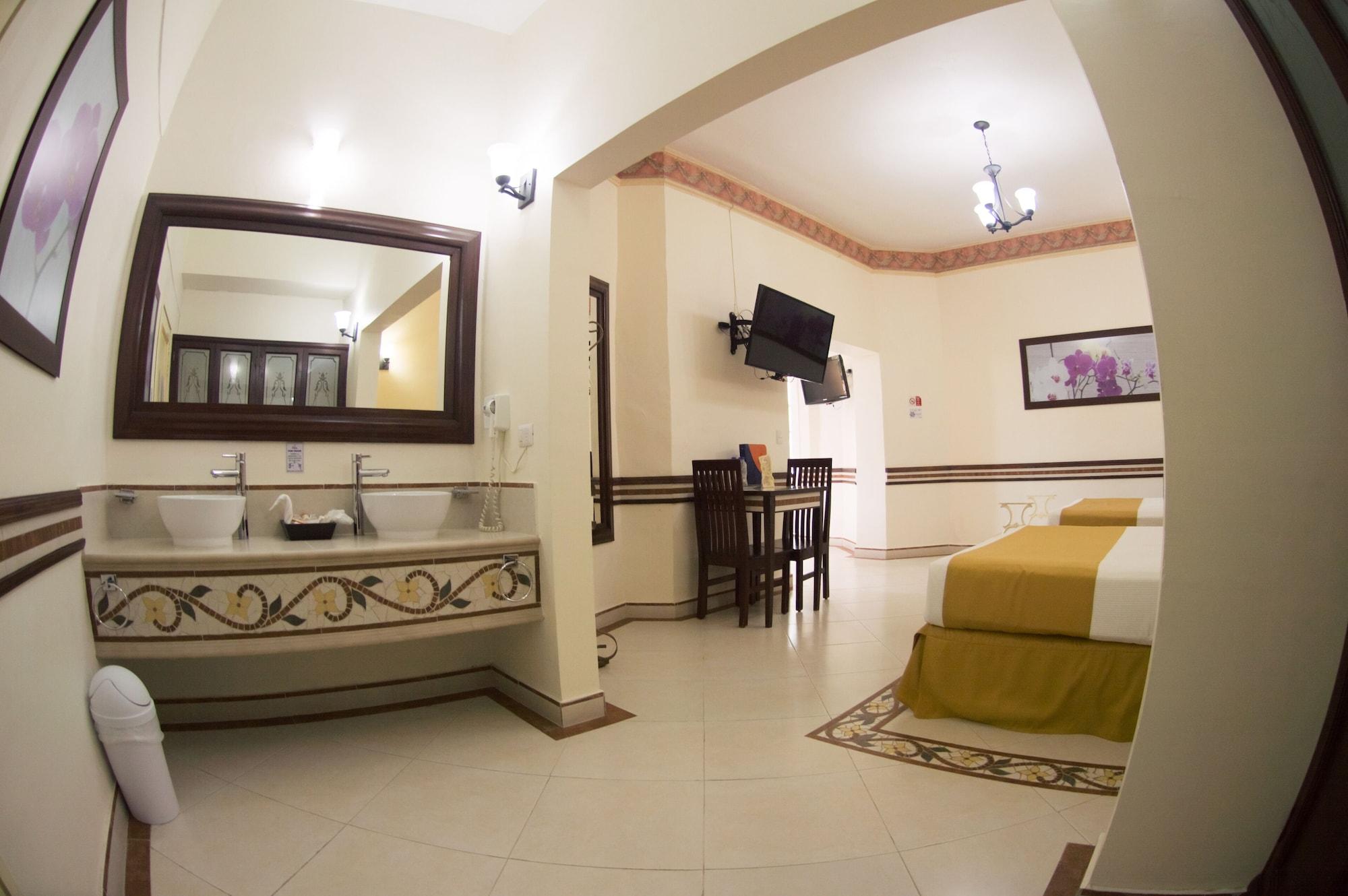 Centro Hotel Villa Las Margaritas Xalapa Bagian luar foto