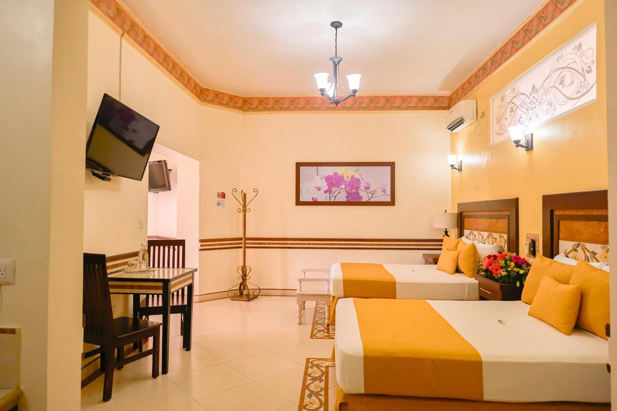 Centro Hotel Villa Las Margaritas Xalapa Bagian luar foto